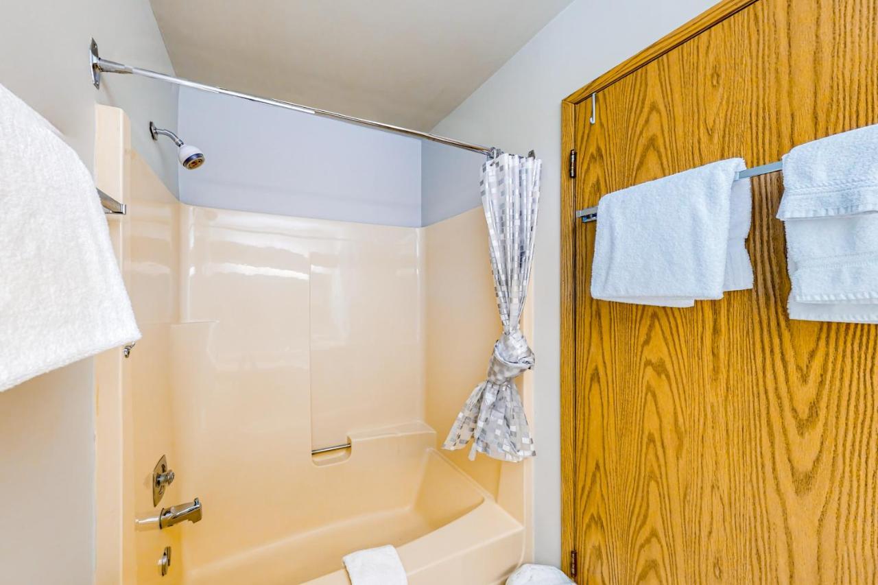 Whitefoot Lodge 314 Big White Ski Resort ภายนอก รูปภาพ